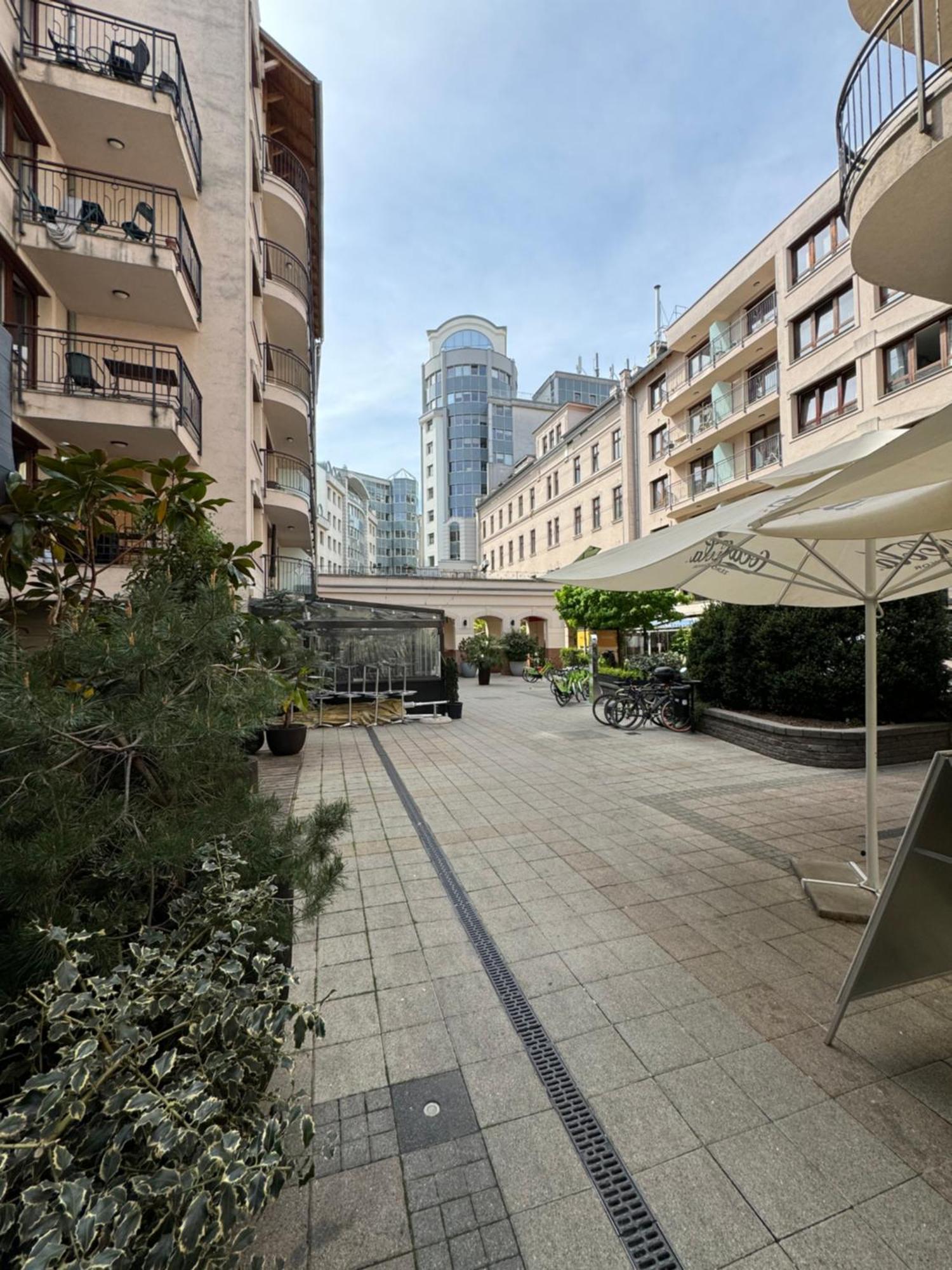 Downtown Family Apartments ブダペスト エクステリア 写真